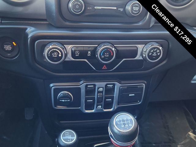 Used 2018 Jeep Wrangler Unlimited Sport S image 39