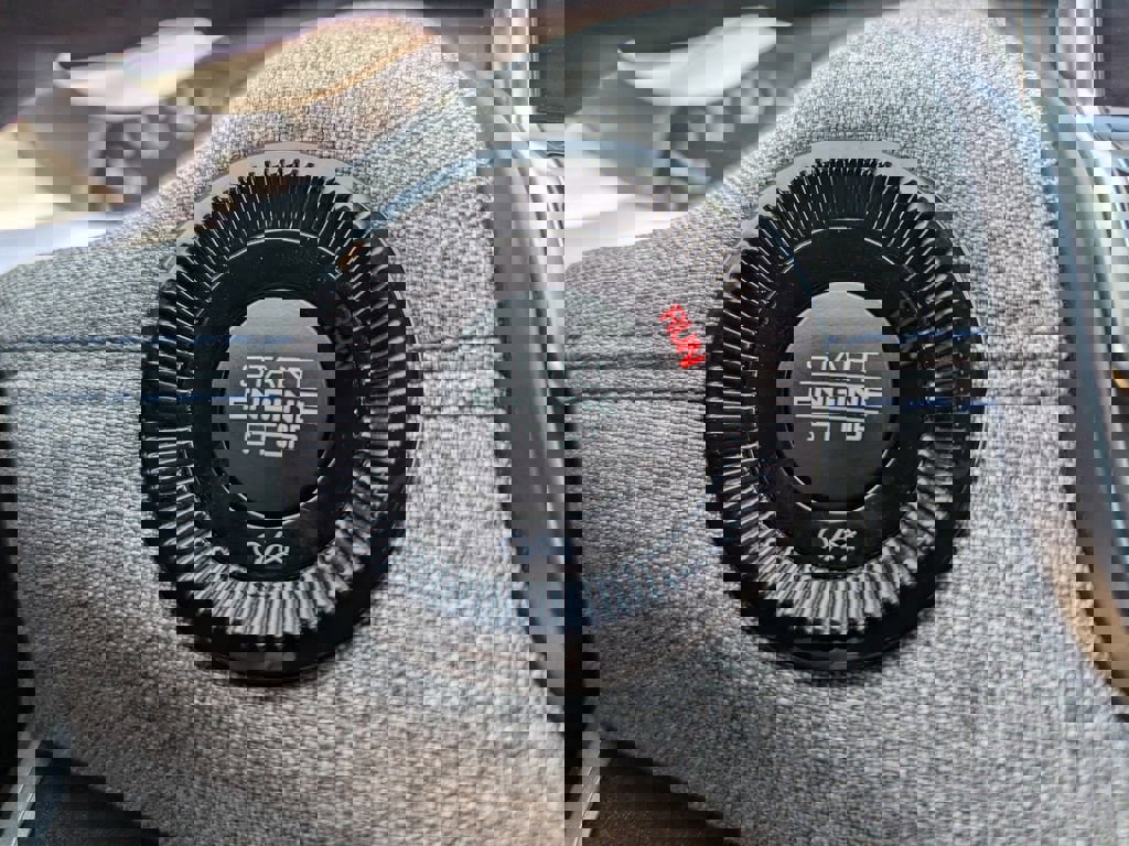 Used 2023 Jeep Compass Latitude image 25