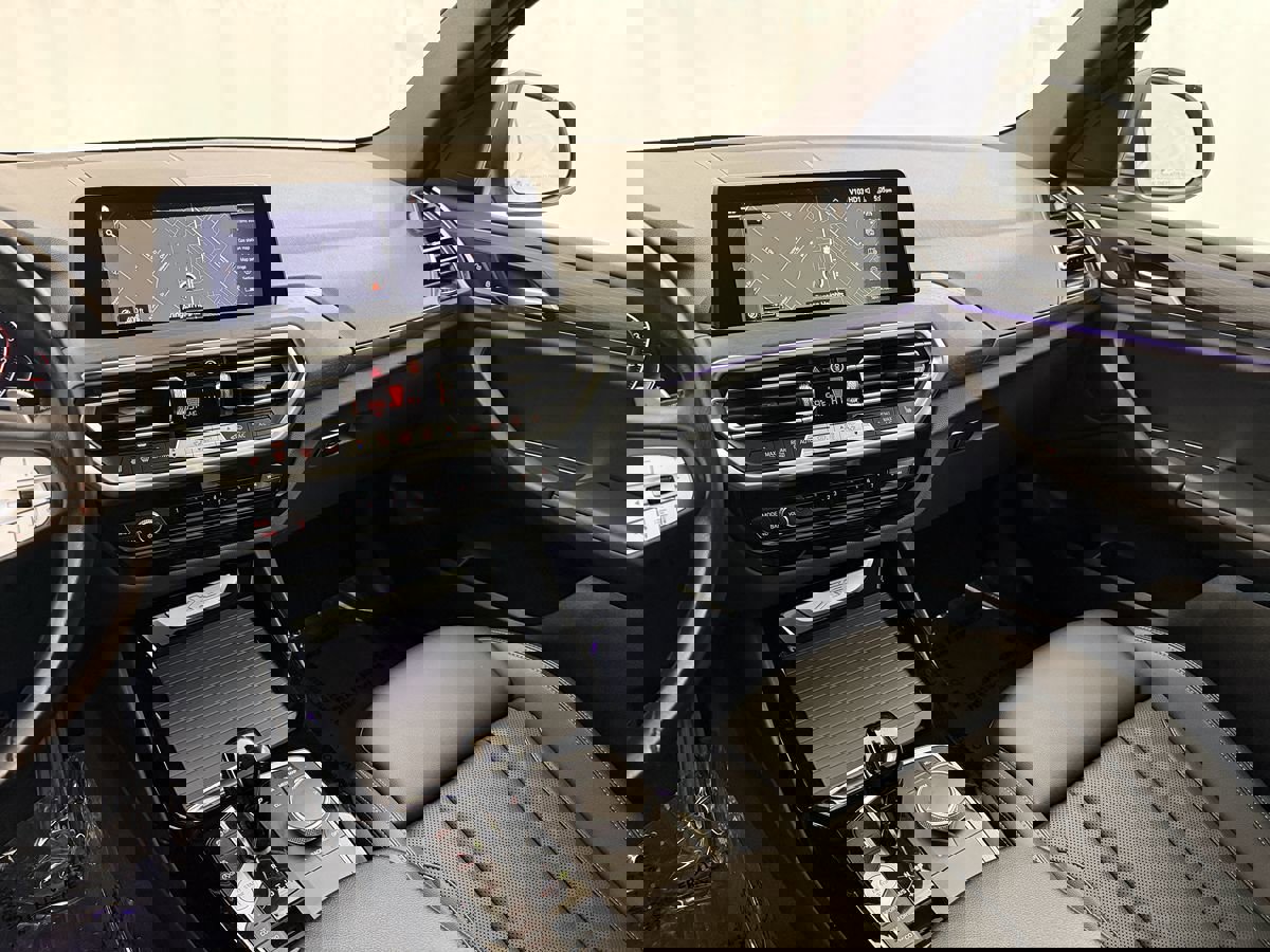 Used 2024 BMW X3 xDrive30i image 15