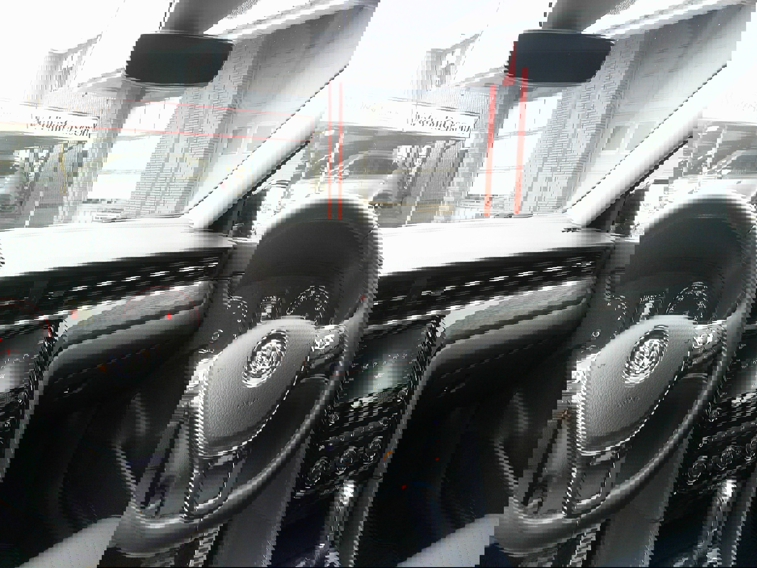 Used 2020 Volkswagen Passat 2.0T R-Line image 21