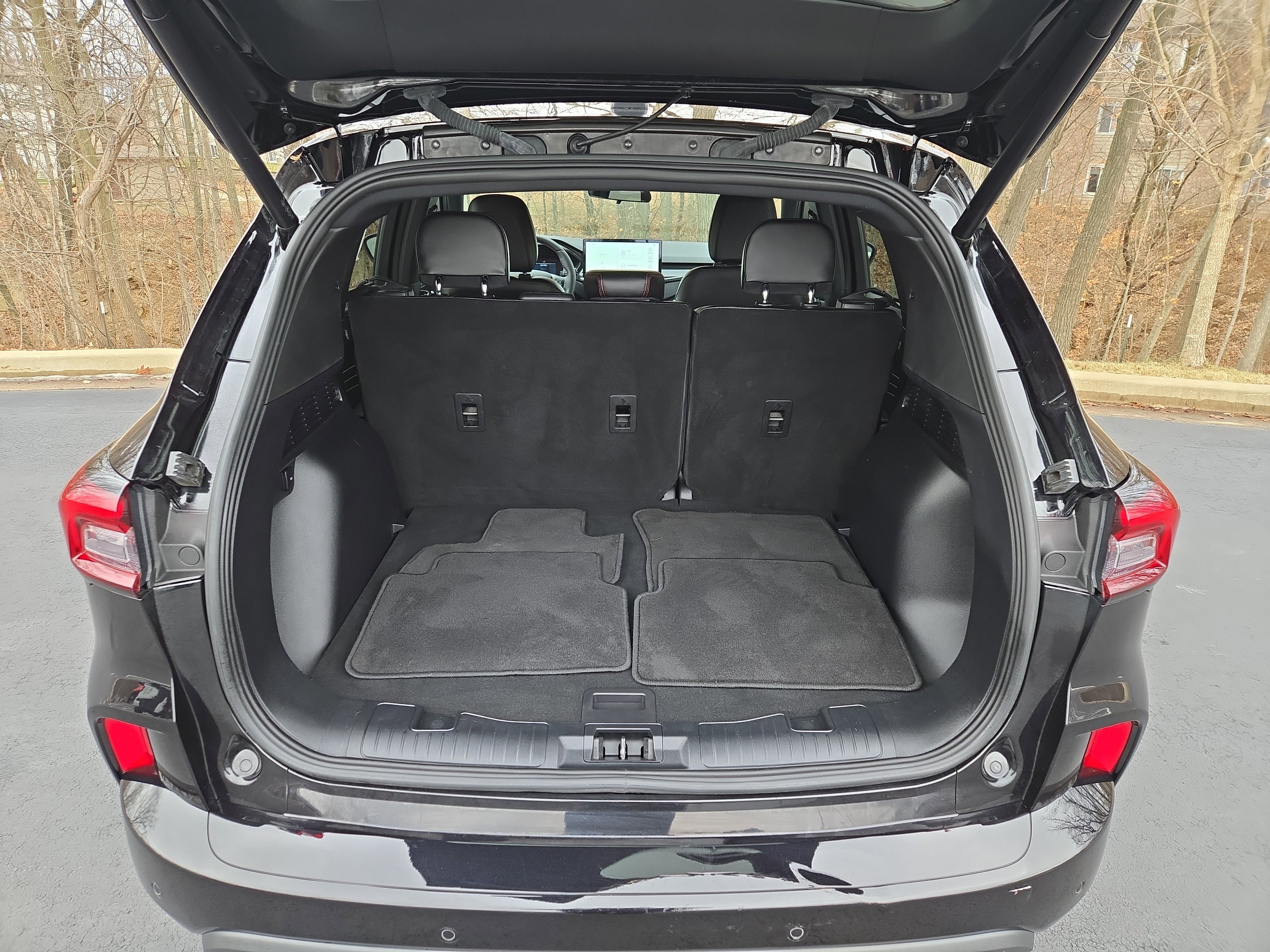 Used 2024 Ford Escape ST-Line w/ Tech Pack #1 image 9