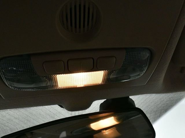 Used 2016 Ford Fiesta SE image 14