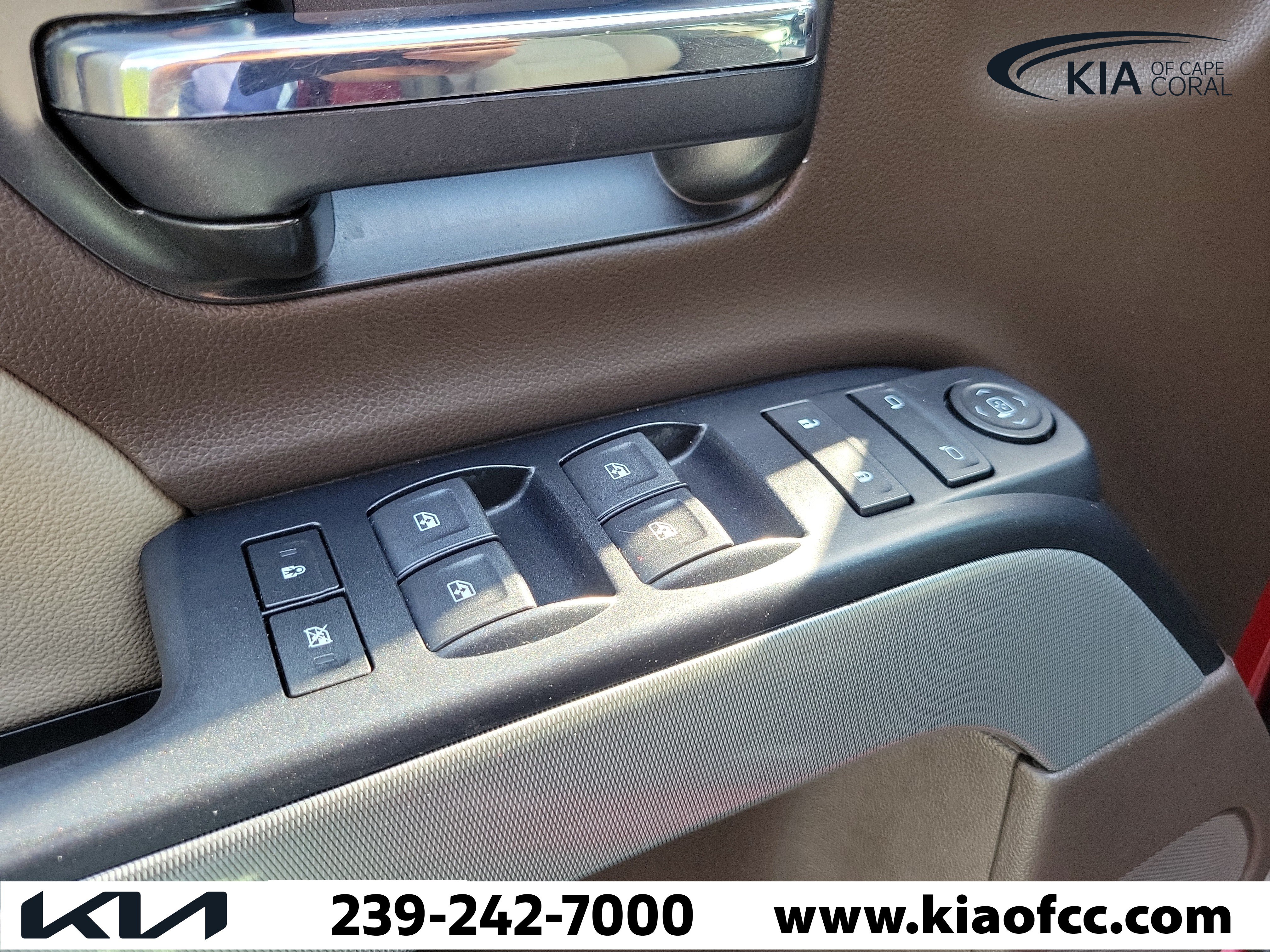 Used 2018 Chevrolet Silverado 1500 LT w/ Texas Edition AWD/4WD image 24
