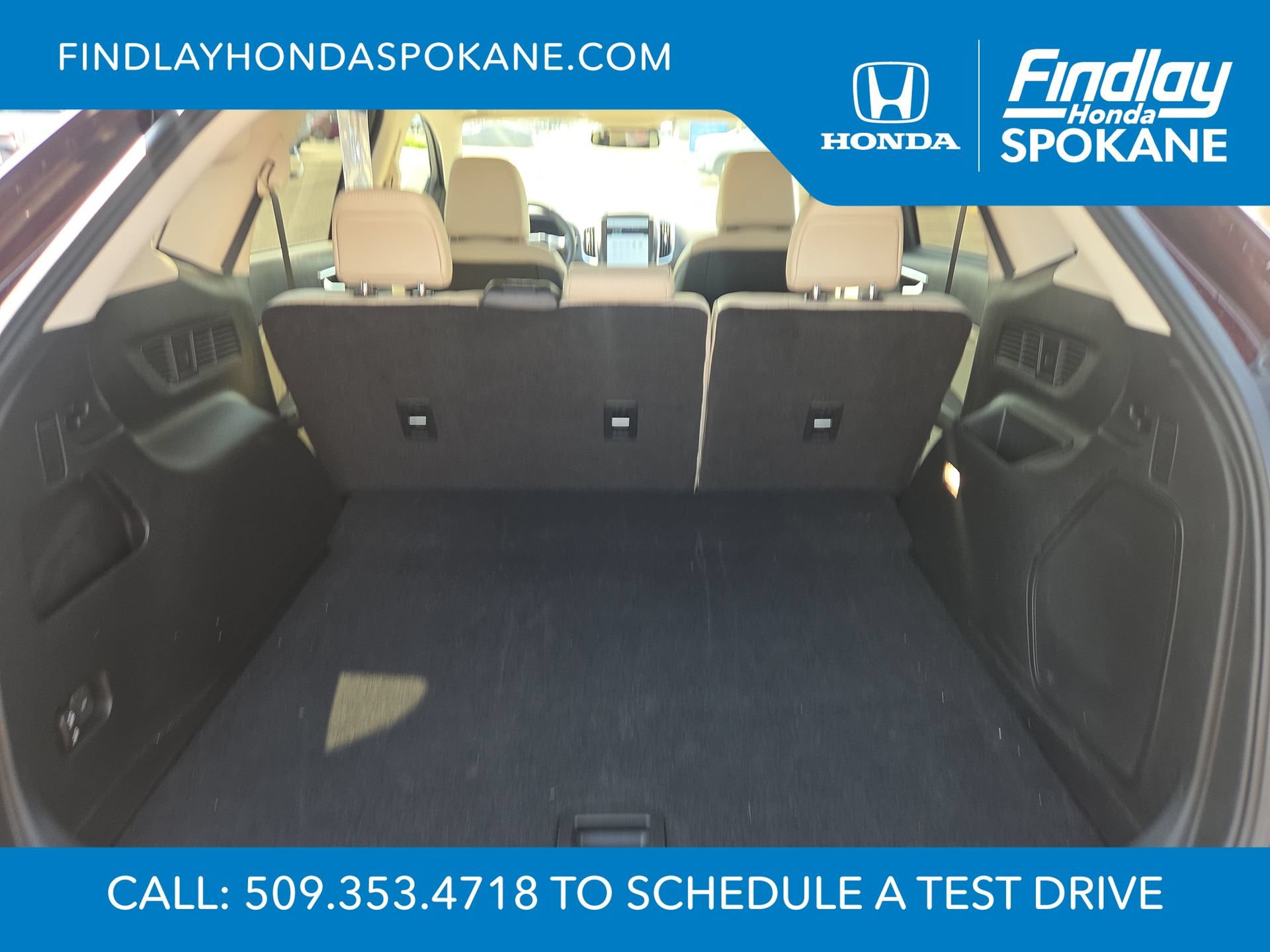 Used 2022 Ford Edge Titanium w/ Equipment Group 301A AWD/4WD image 11