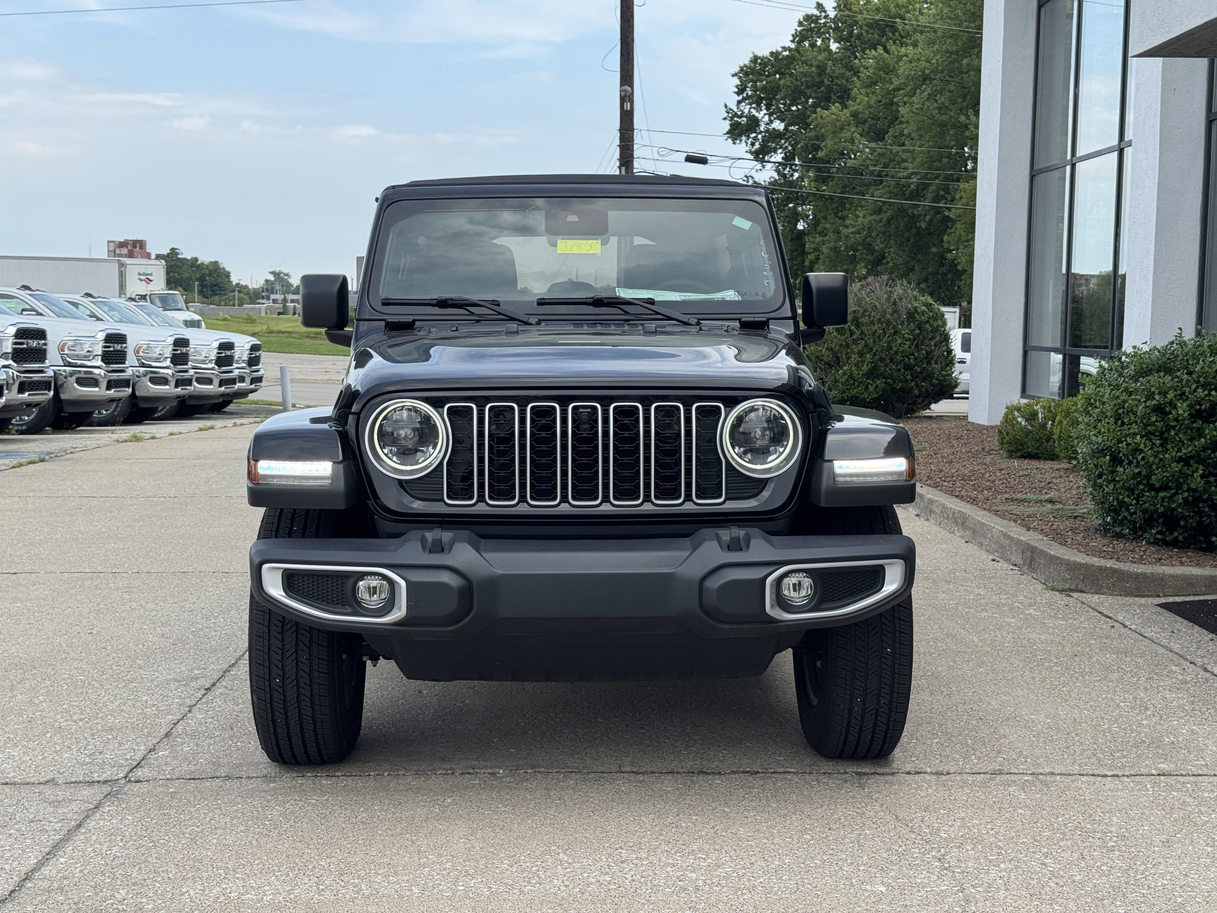 New 2024 Jeep Wrangler Sahara w/ Technology Group image 21