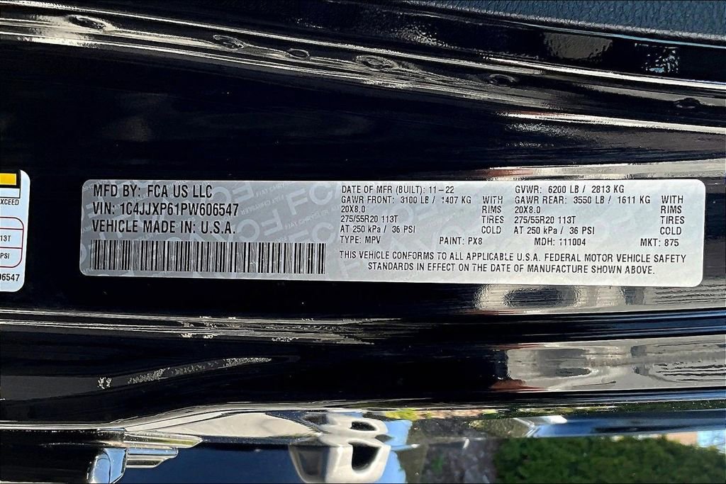 Used 2023 Jeep Wrangler Unlimited Sahara w/ Cold Weather Group image 18