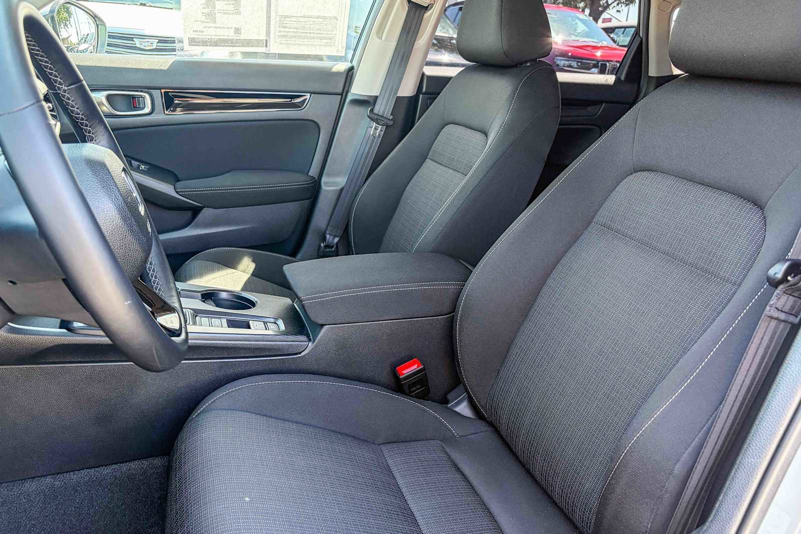 Used 2024 Honda Civic EX image 17