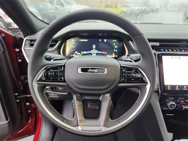 New 2024 Jeep Grand Cherokee Overland w/ Luxury Tech Group IV image 9