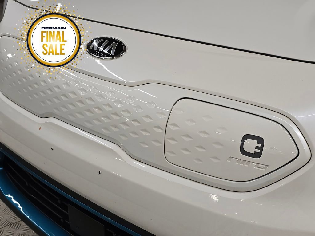 Certified 2020 Kia Niro EX w/ Cold Weather Package image 11