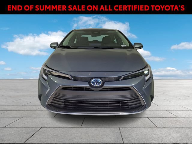 Certified 2025 Toyota Corolla LE FWD image 3