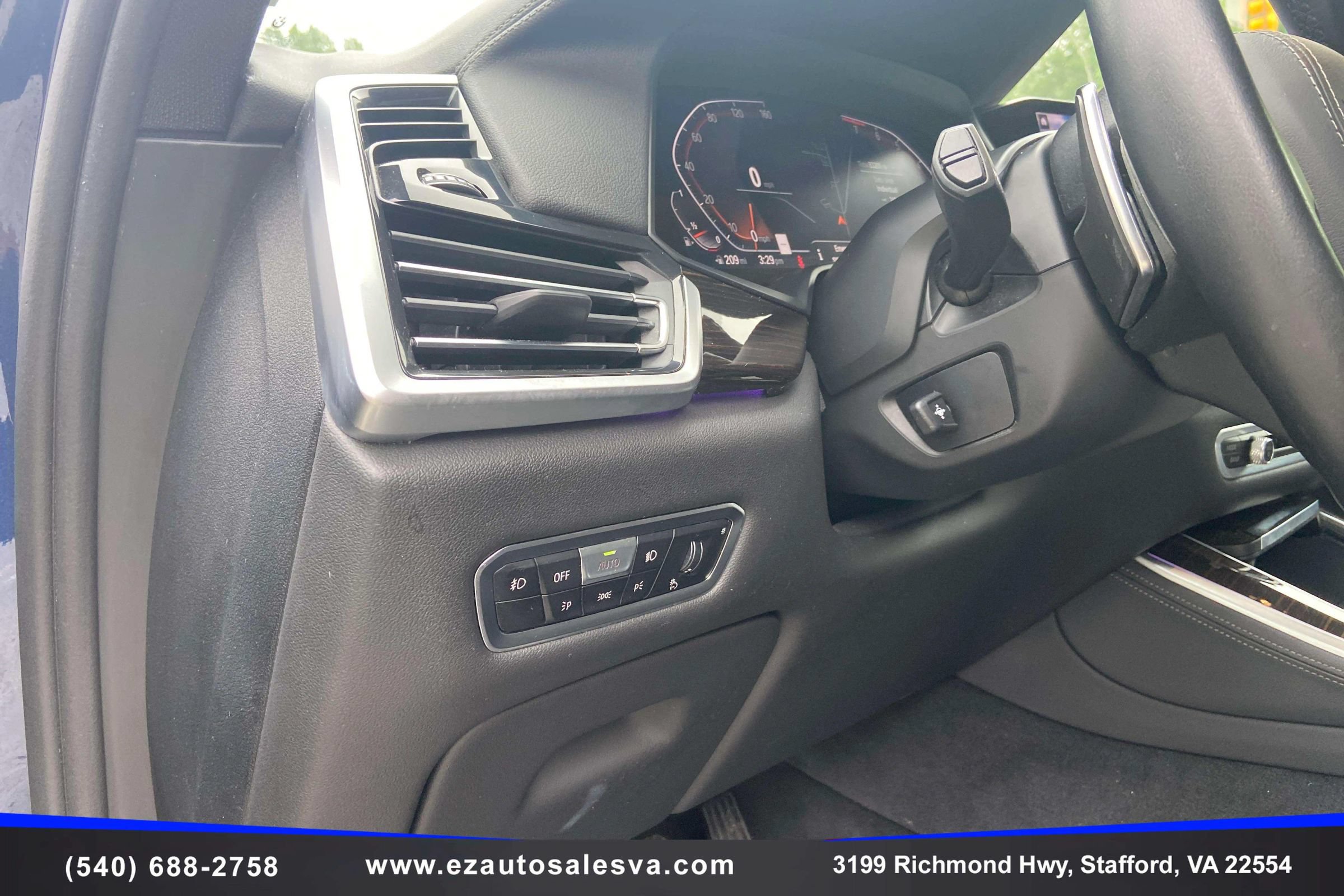 Used 2019 BMW X5 xDrive40i w/ Premium Package 2 AWD/4WD image 24