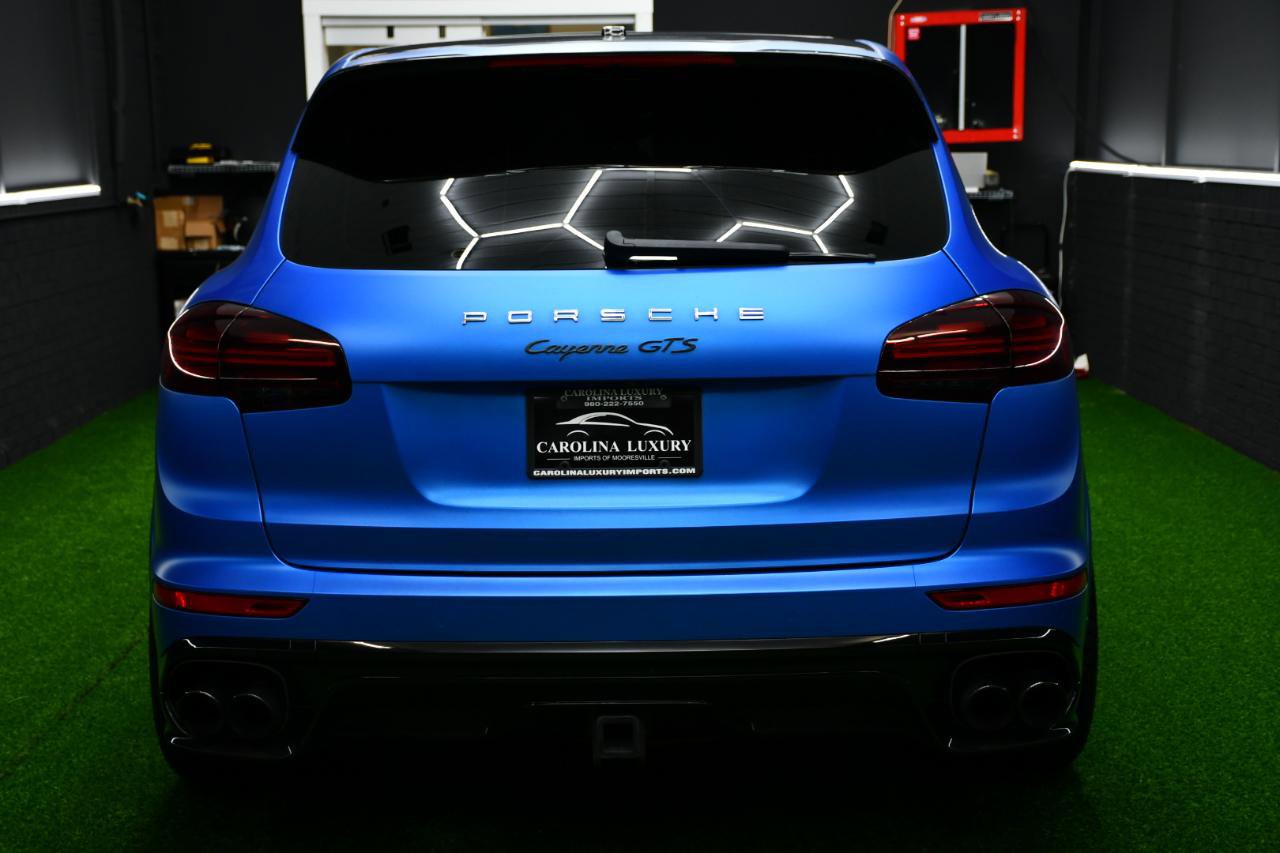 Used 2017 Porsche Cayenne GTS AWD/4WD image 4