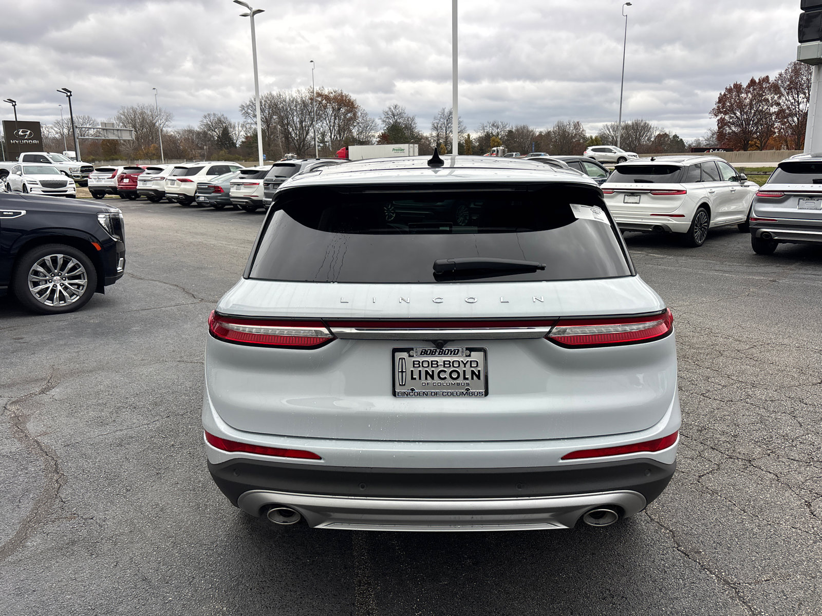 New 2026 Lincoln Corsair Premiere image 6