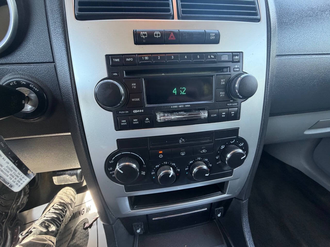 Used 2006 Dodge Magnum R/T w/ Convenience Group II RWD image 14