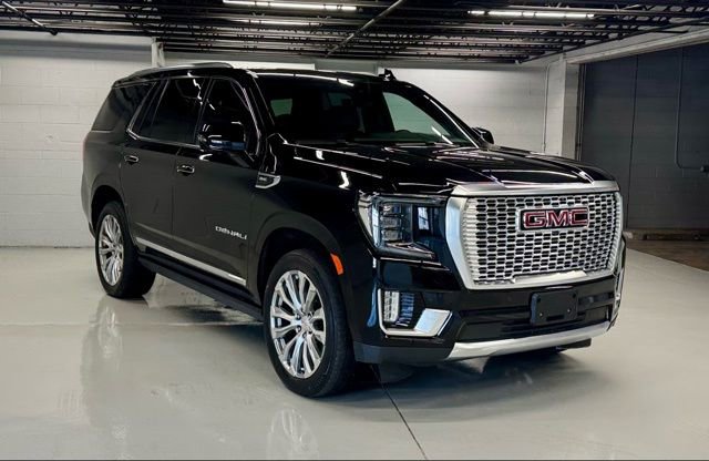 Used 2024 GMC Yukon Denali w/ Denali Reserve Package image 7
