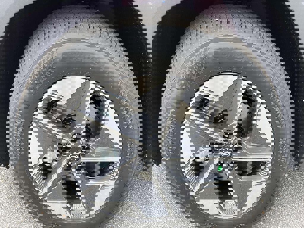 New 2026 Hyundai Tucson SEL image 5