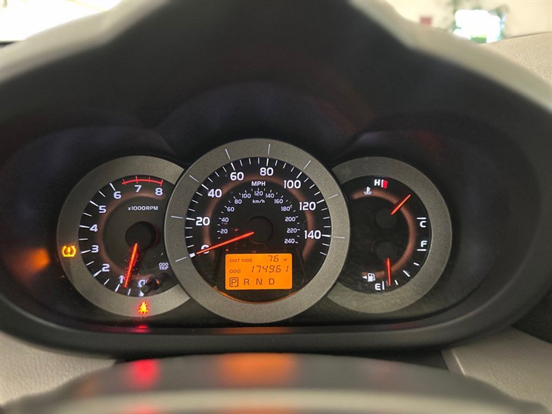 Used 2007 Toyota RAV4 Limited image 26