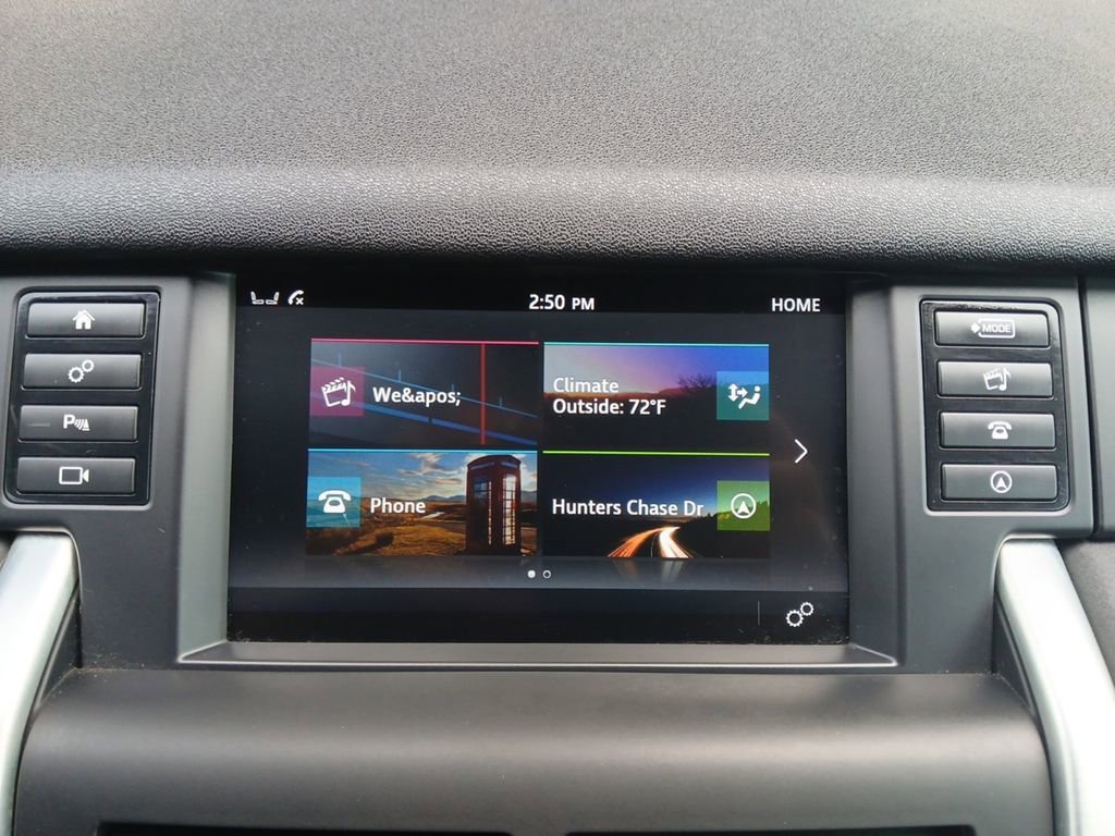 Used 2019 Land Rover Discovery Sport HSE AWD/4WD image 8