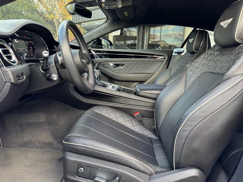 Used 2022 Bentley Continental GT image 15