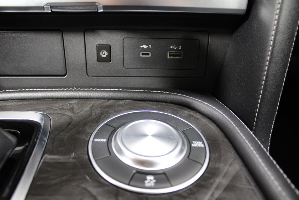 Used 2024 INFINITI QX80 Luxe RWD image 49