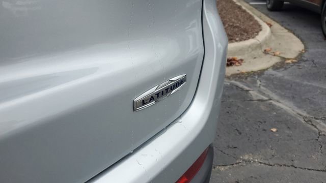 Certified 2024 Jeep Compass Latitude image 27