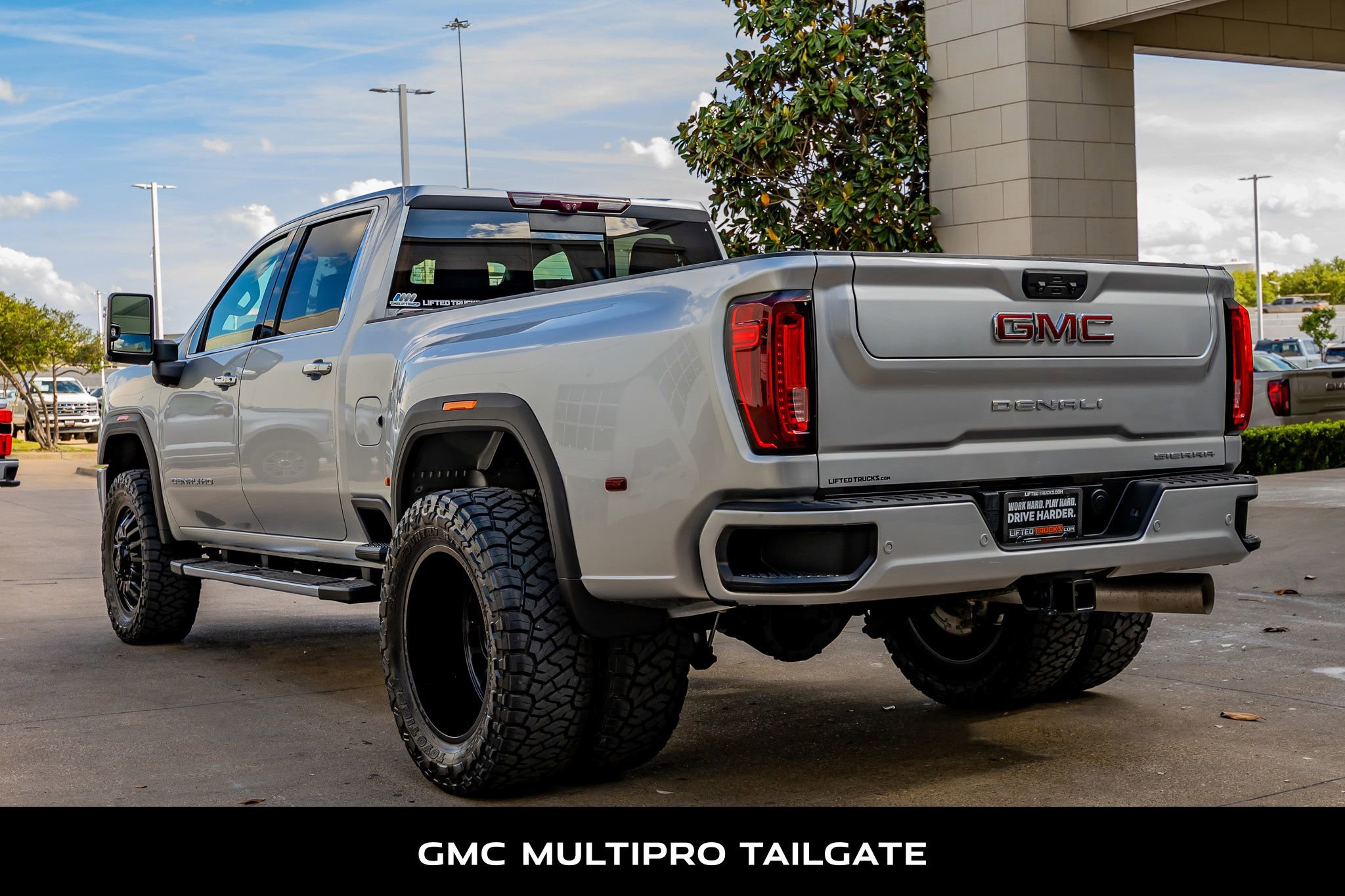 Used 2020 GMC Sierra 3500 Denali w/ Denali Ultimate Package image 7