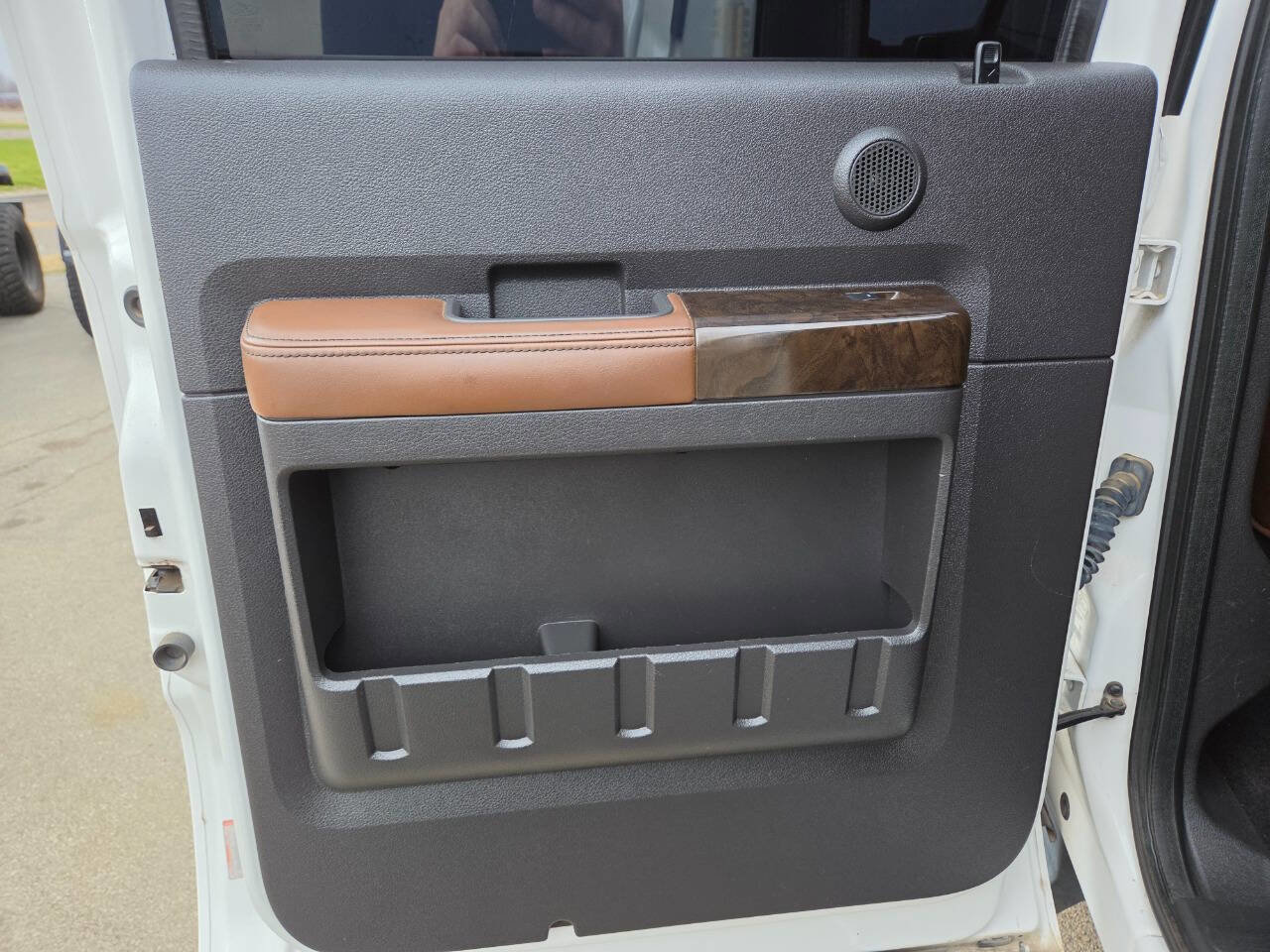 Used 2016 Ford F250 Platinum w/ FX4 Off-Road Package image 22