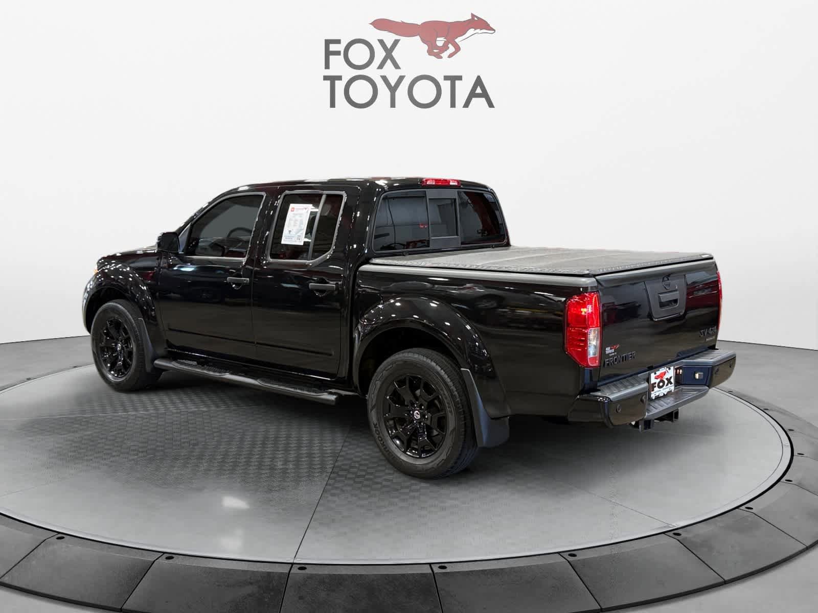 Used 2021 Nissan Frontier SV w/ Midnight Edition Floor Mats AWD/4WD image 4