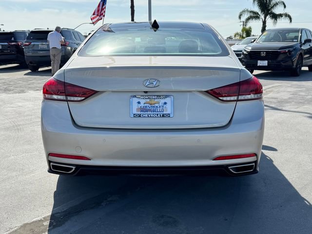 Used 2015 Hyundai Genesis 3.8 w/ Option Group 04 image 3