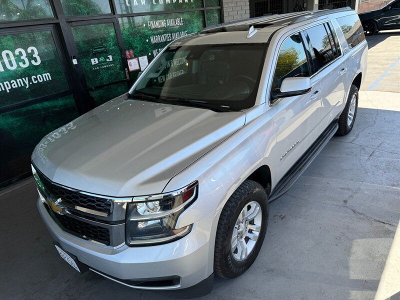 Used 2018 Chevrolet Suburban LT AWD/4WD image 2