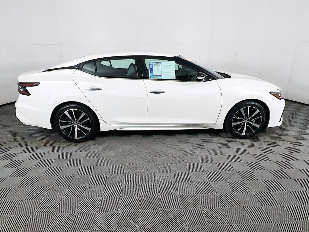 Used 2023 Nissan Maxima SV w/ Floor Mat Group image 8
