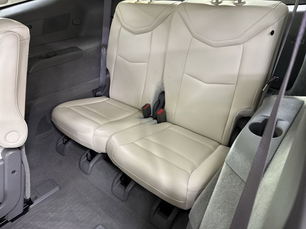 Used 2020 Cadillac XT6 Premium Luxury w/ LPO, Floor Liner Package image 30