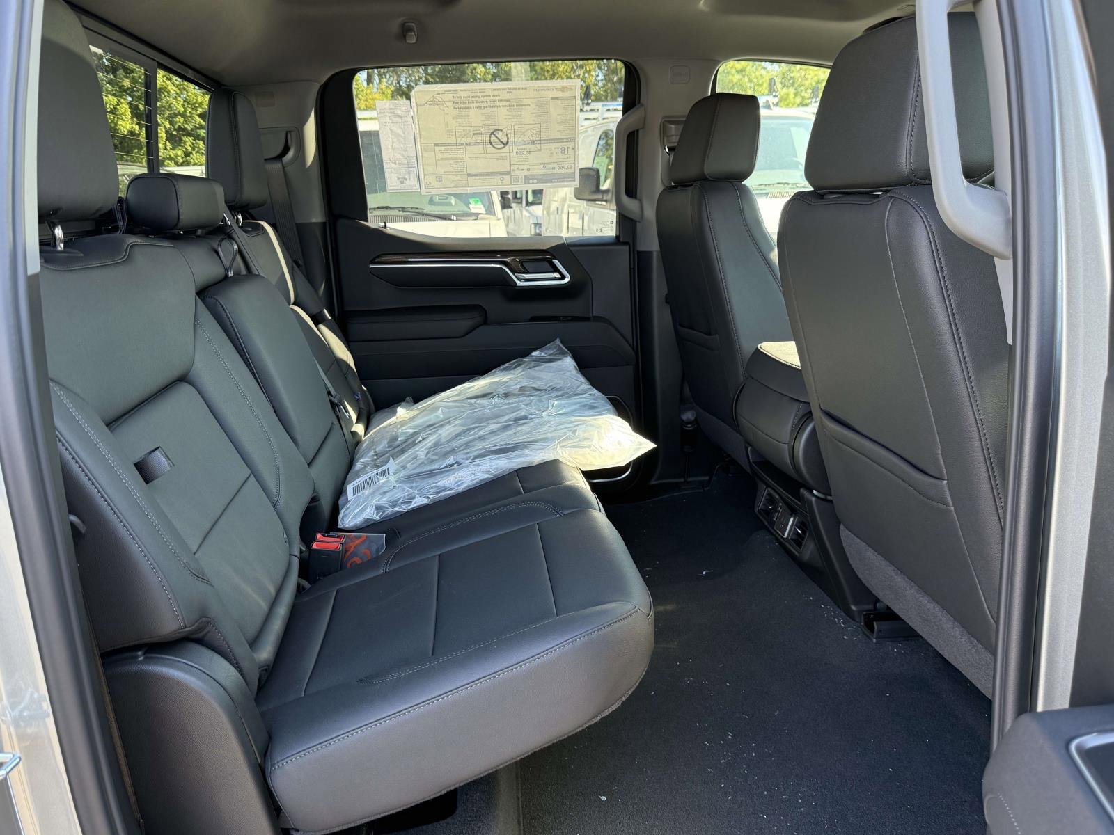 New 2026 Chevrolet Silverado 1500 LT w/ Leather Package image 20