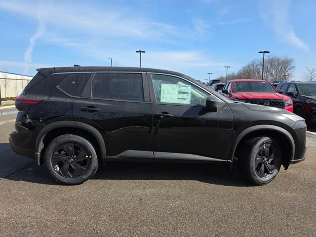 New 2026 Nissan Rogue SV w/ Cold Weather Package AWD/4WD image 22