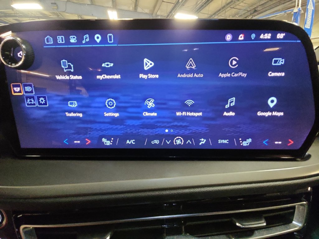 Certified 2026 Chevrolet Traverse LT w/ Driver Confidence Package AWD/4WD image 19
