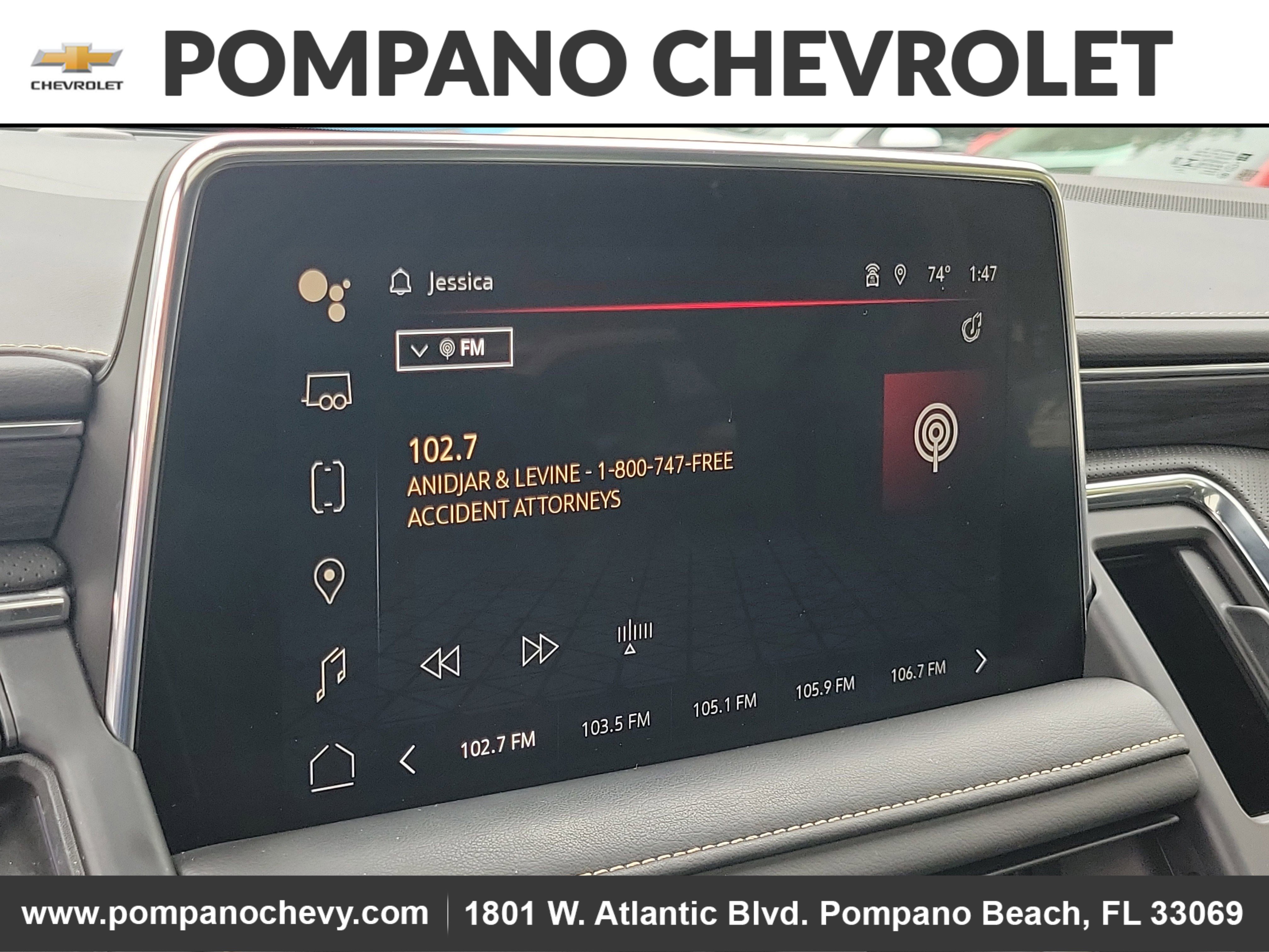 Used 2023 GMC Yukon SLT w/ SLT Premium Package image 34