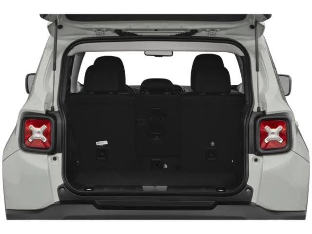 Certified 2022 Jeep Renegade Latitude w/ Convenience Group AWD/4WD image 11