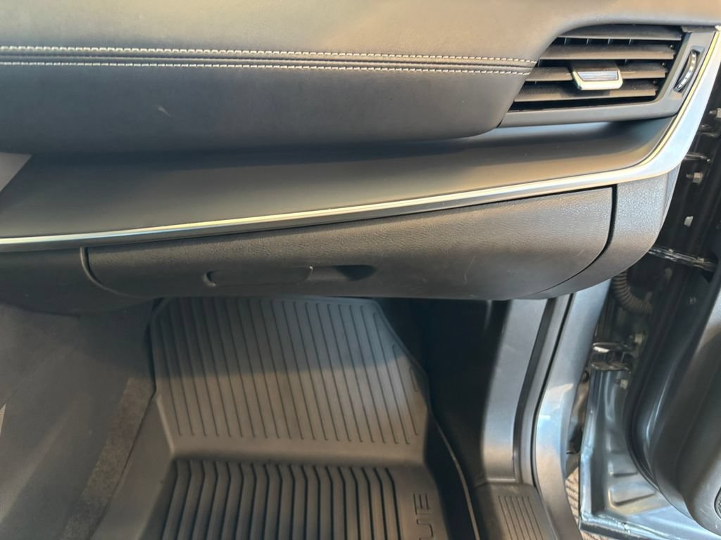 Used 2023 Nissan Rogue S AWD/4WD image 31