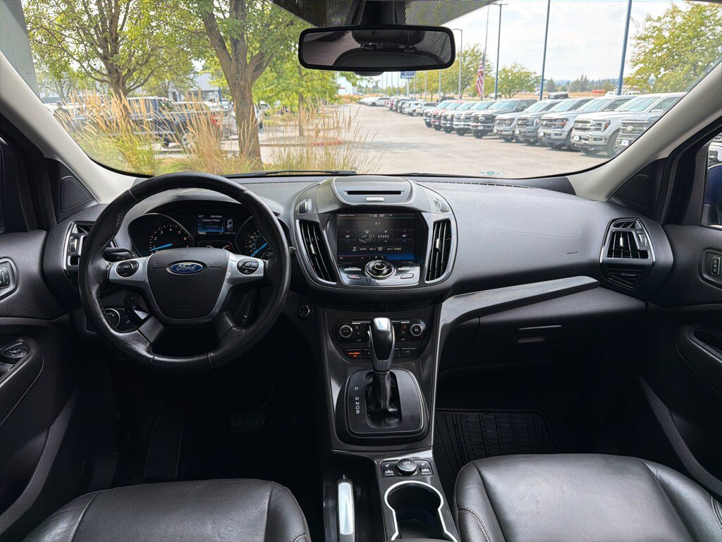 Used 2015 Ford Escape Titanium w/ Canadian Touring Package AWD/4WD image 35