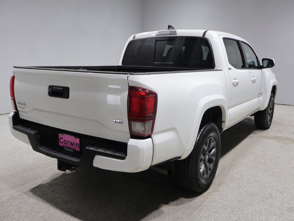 Used 2022 Toyota Tacoma SR5 w/ Technology Package AWD/4WD image 2