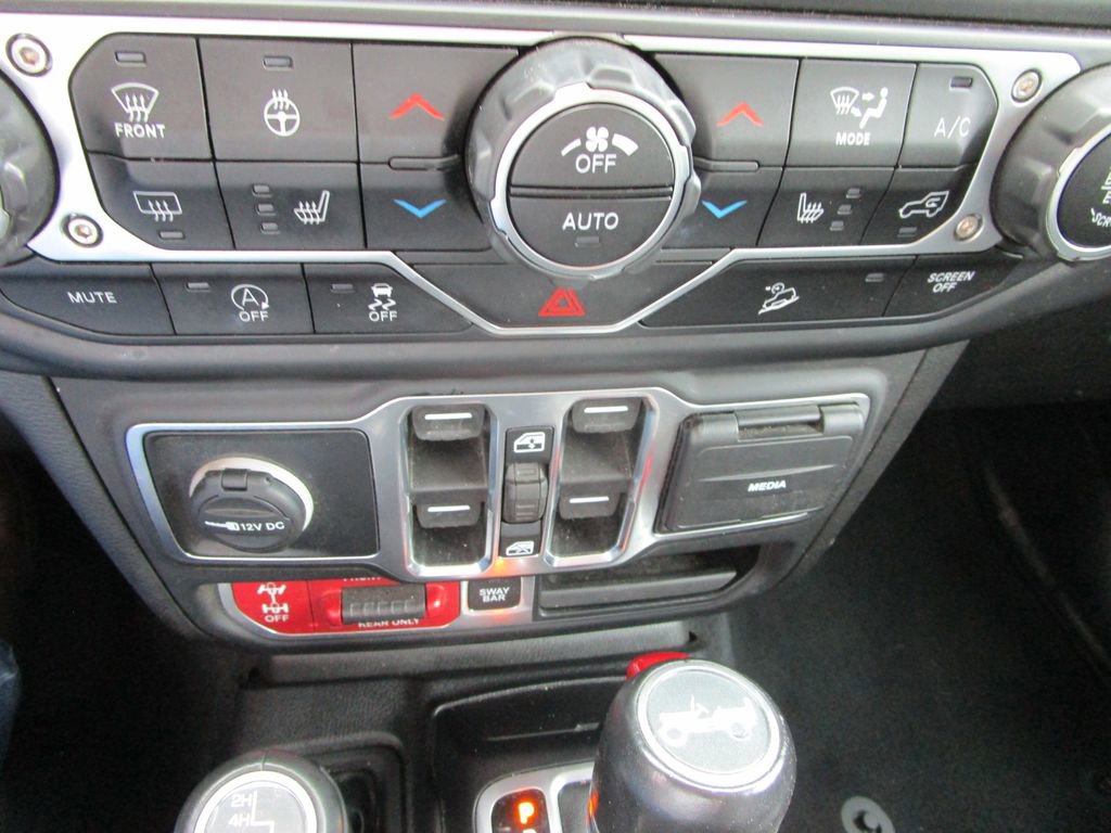 Used 2020 Jeep Wrangler Unlimited Rubicon w/ Dual Top Group image 32