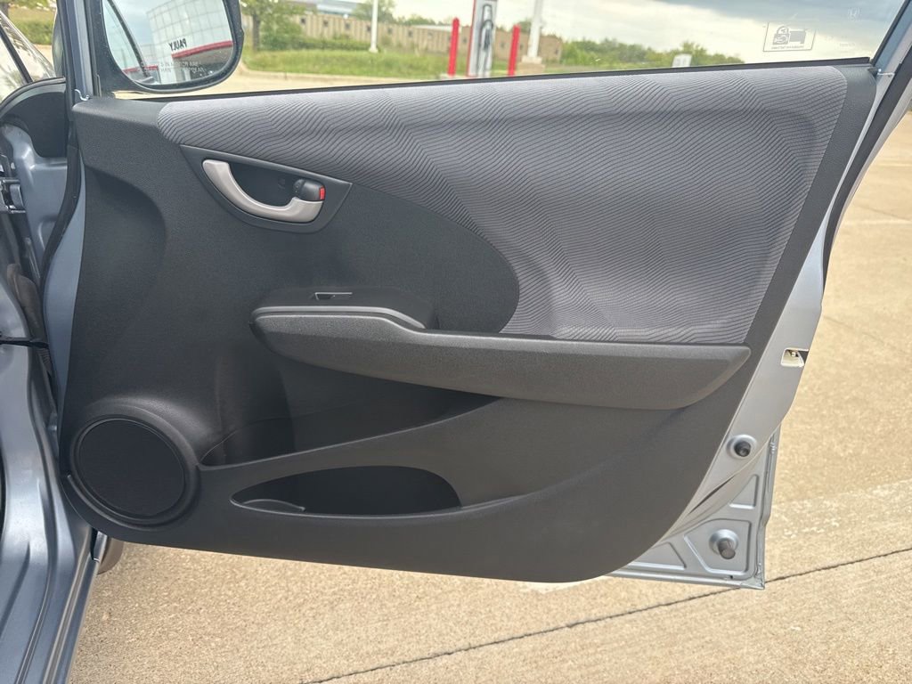 Used 2011 Honda Fit image 18