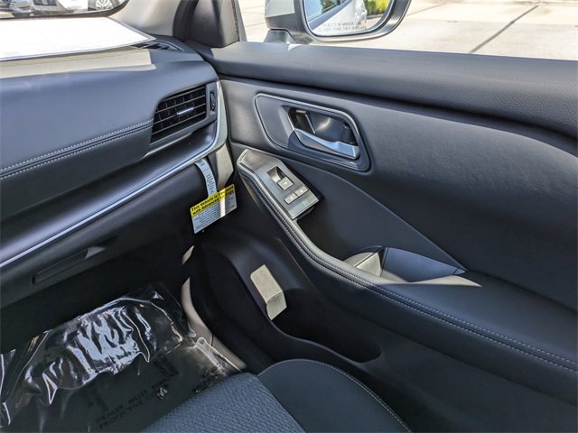 New 2026 Nissan Rogue SV image 19