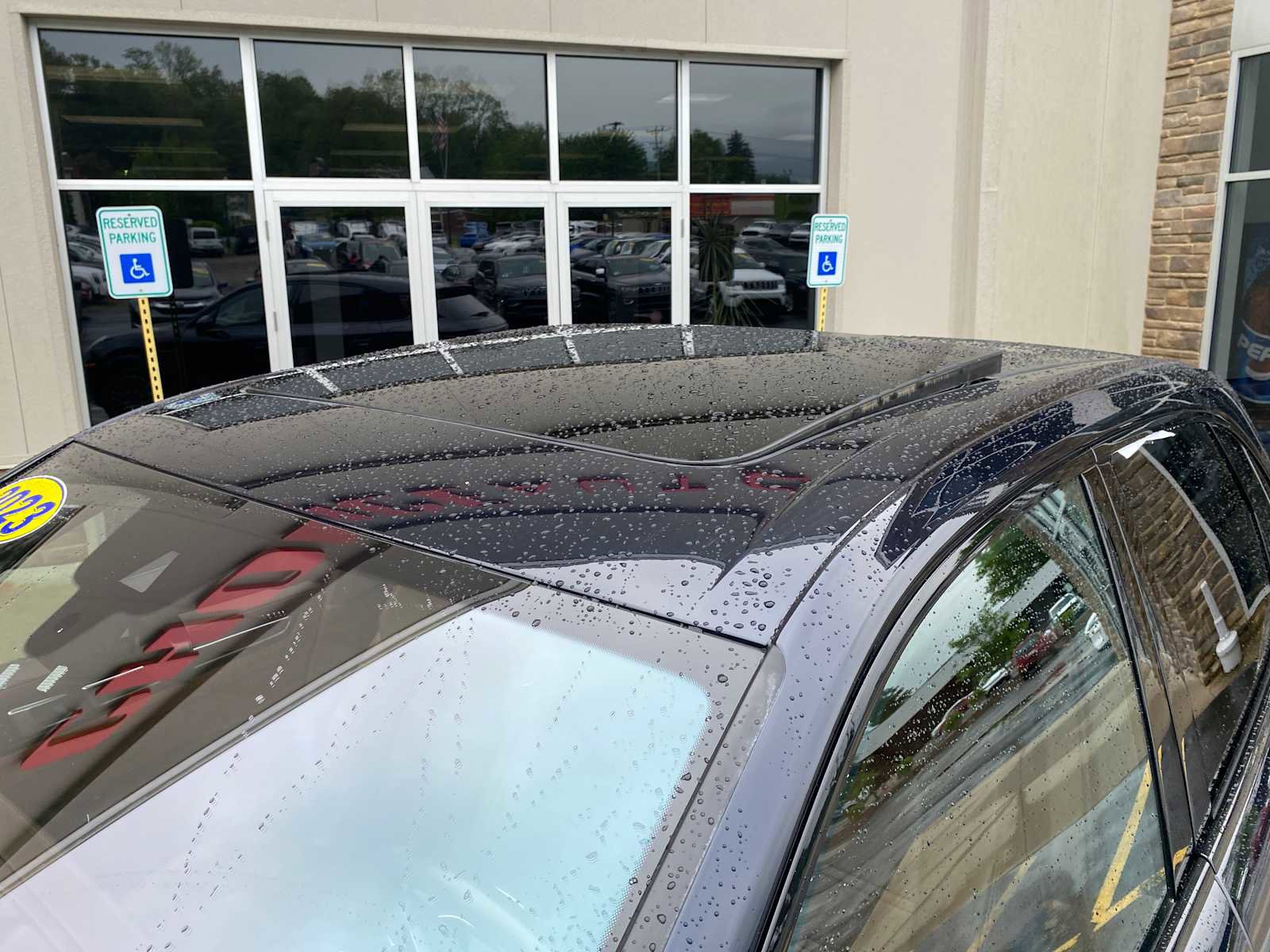 Used 2023 Porsche Cayenne Platinum Edition AWD/4WD image 5
