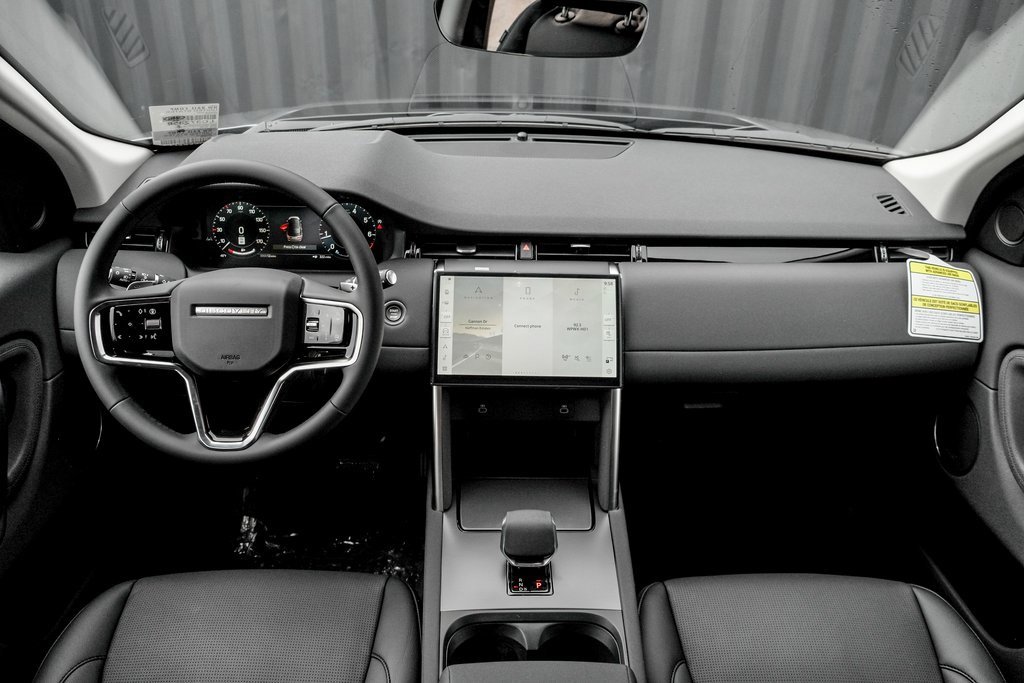 New 2025 Land Rover Discovery Sport S image 19
