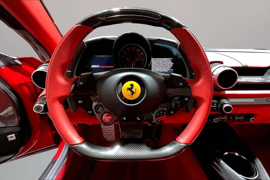 Used 2022 Ferrari 812 Competizione RWD image 9