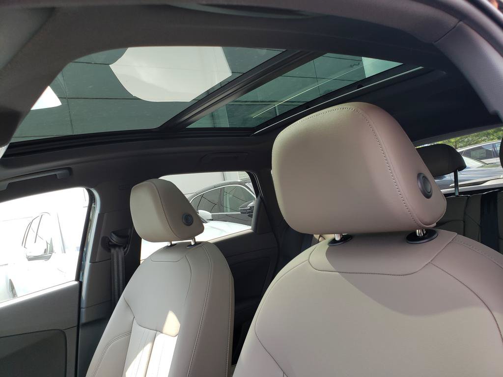 New 2026 Audi Q3 quattro 2.0T AWD/4WD image 7