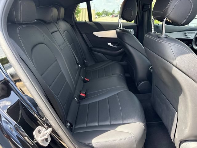 Used 2023 Mercedes-Benz GLC 300 4MATIC Coupe image 11