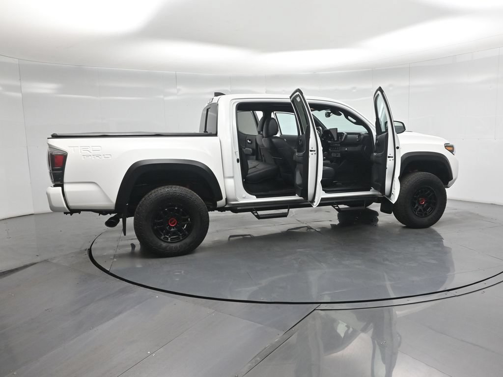 Used 2022 Toyota Tacoma TRD Pro AWD/4WD image 4