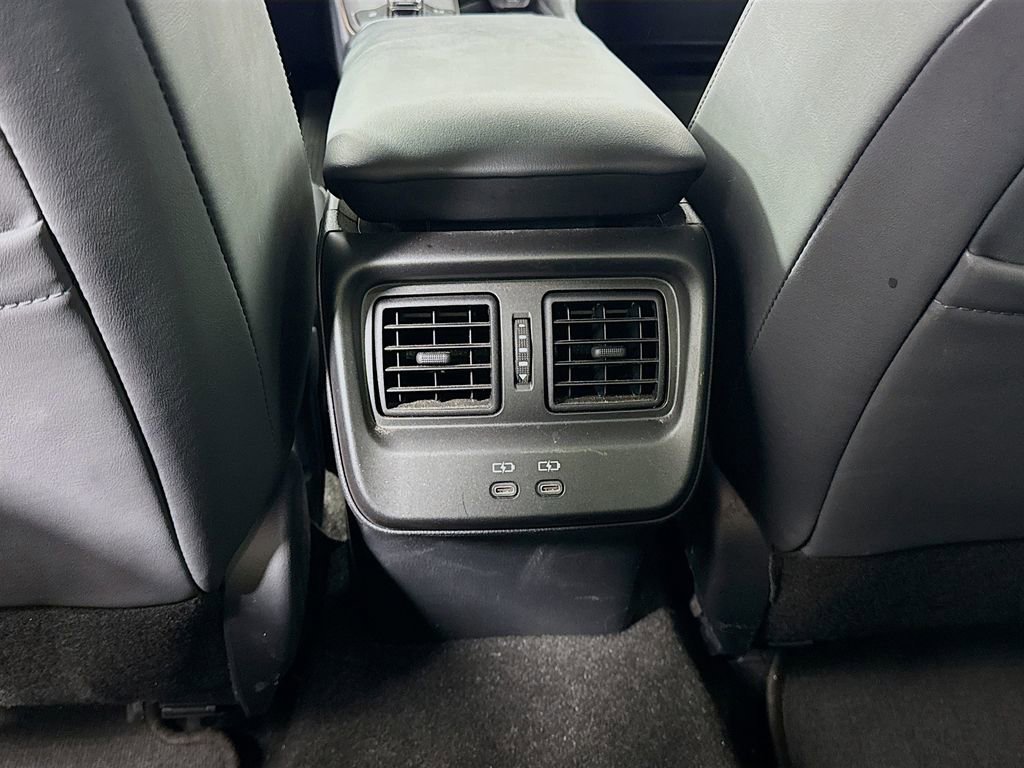 Used 2023 Toyota Crown XLE image 27